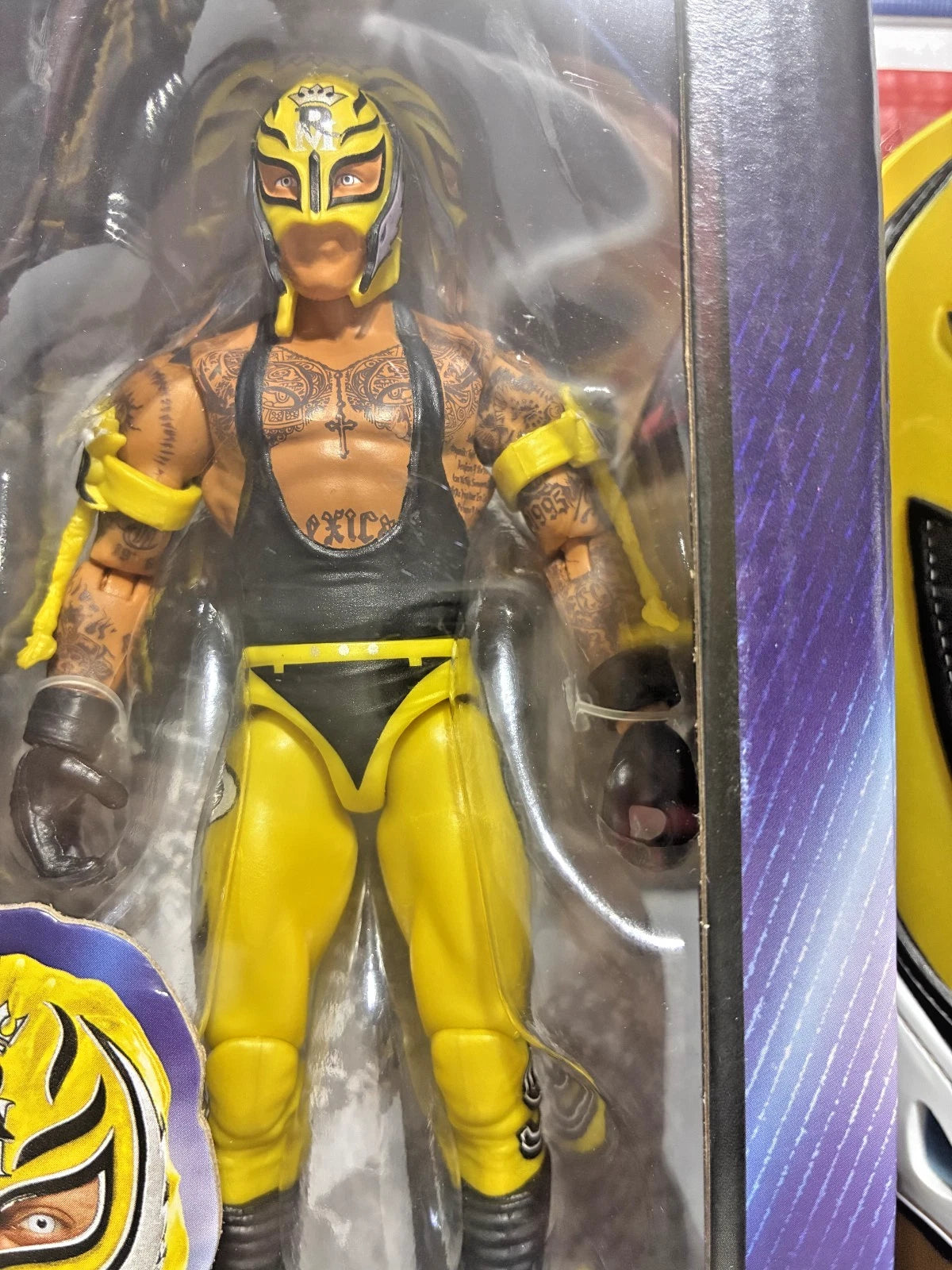 WWE Rey Mysterio Special Edition Role Play Set — Main Event Figure & Kid-Size Wearable Mask — Mattel 2025