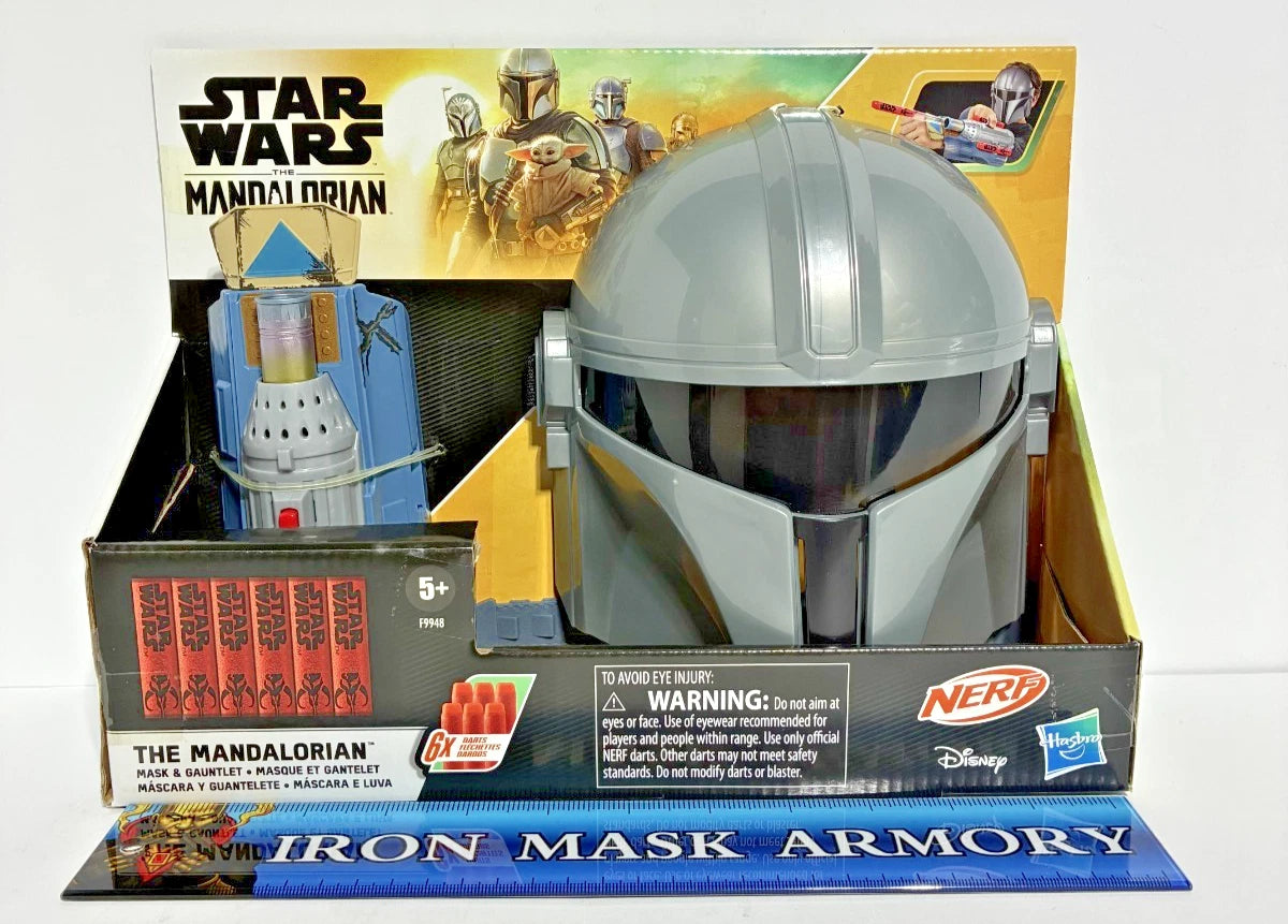 Star Wars The Mandalorian — NERF Mask & Gauntlet Role Play Set | Dart-Launching Wrist Gauntlet + Mask | Ages 5+ | New in Box