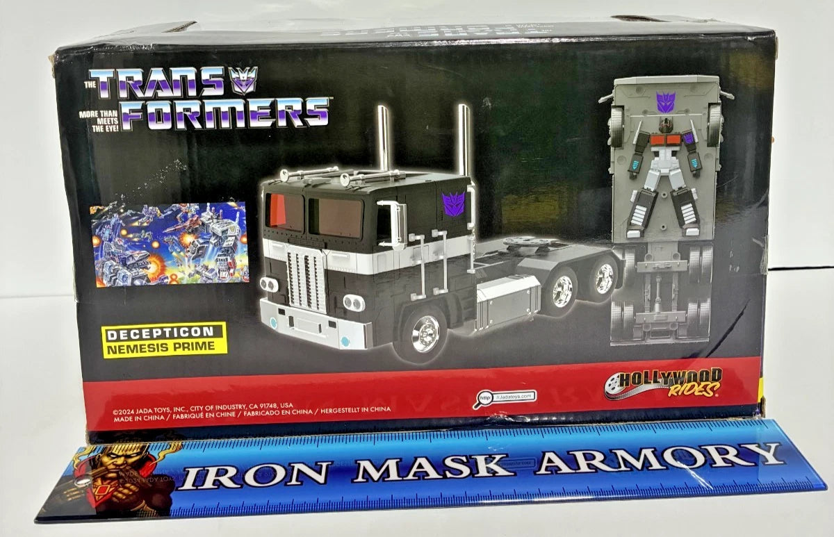 Transformers G1 Decepticon Nemesis Prime 1:24 Scale Diecast — Hollywood Rides — Jada Toys — with Robot on Chassis
