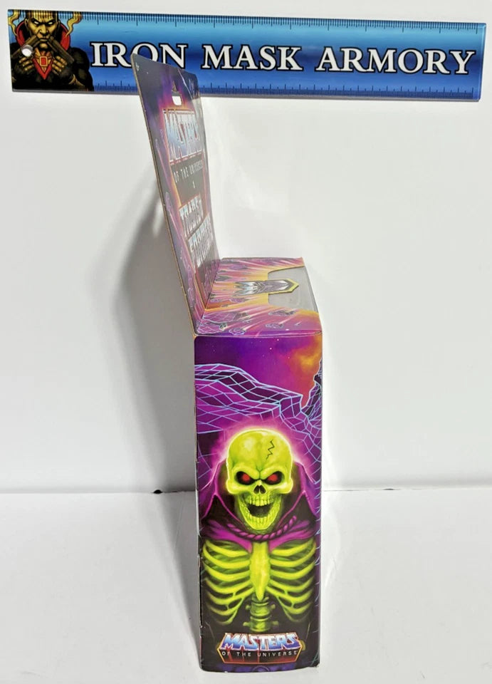 Masters of the Universe X Transformers Starscream Armor Scare Glow SEALED